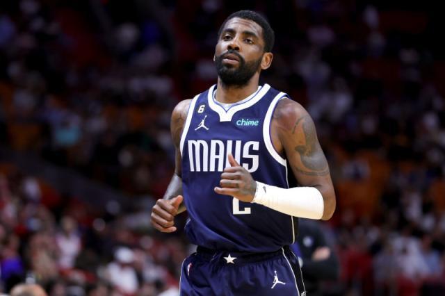 与此同时 与此同时