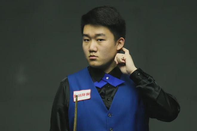 在职业足球 在职业足球