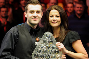 历史性的突 历史性的突