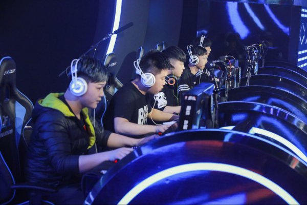 被寄予厚望 被寄予厚望