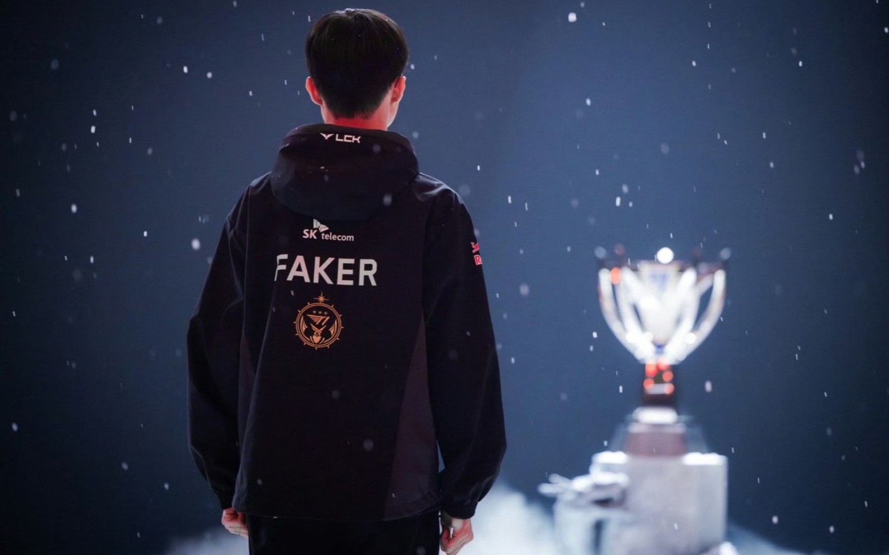 C罗首发 C罗首发